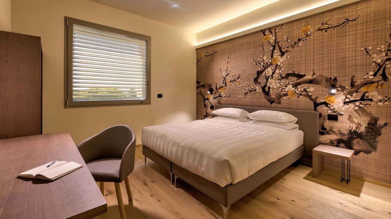 Hotel The Cube Fidenza